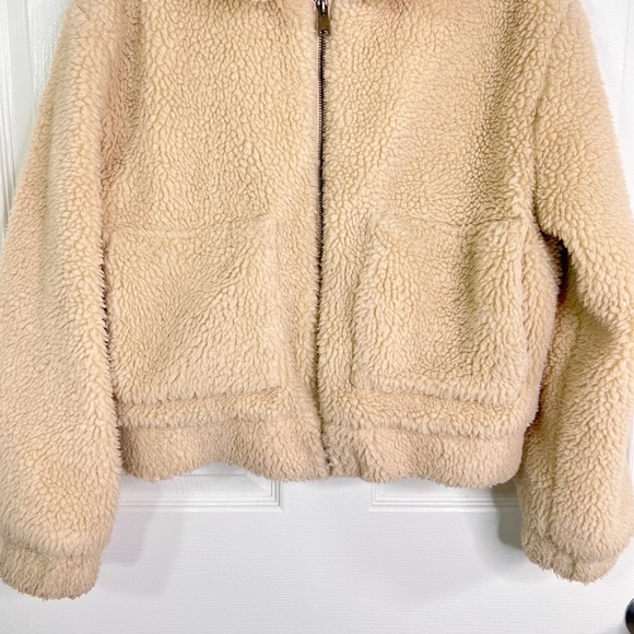 Thread & Supply Anthropologie Full Zip Teddy Jacket in Taupe Size S - Picture 3 of 15